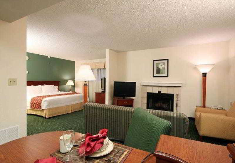 Sonesta Es Suites South Brunswick - Princeton Monmouth Junction Buitenkant foto